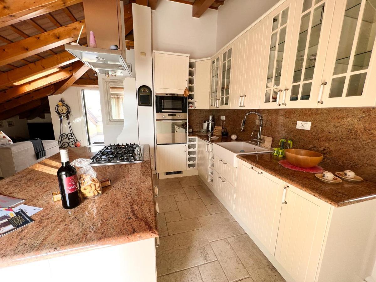 Ferienwohnung Erman House Mansarda Sulla Riviera Del Brenta Venezia Dolo Exterior foto