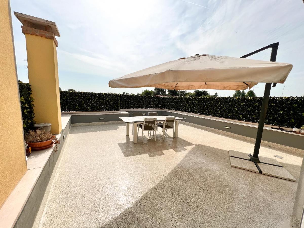 Ferienwohnung Erman House Mansarda Sulla Riviera Del Brenta Venezia Dolo Exterior foto